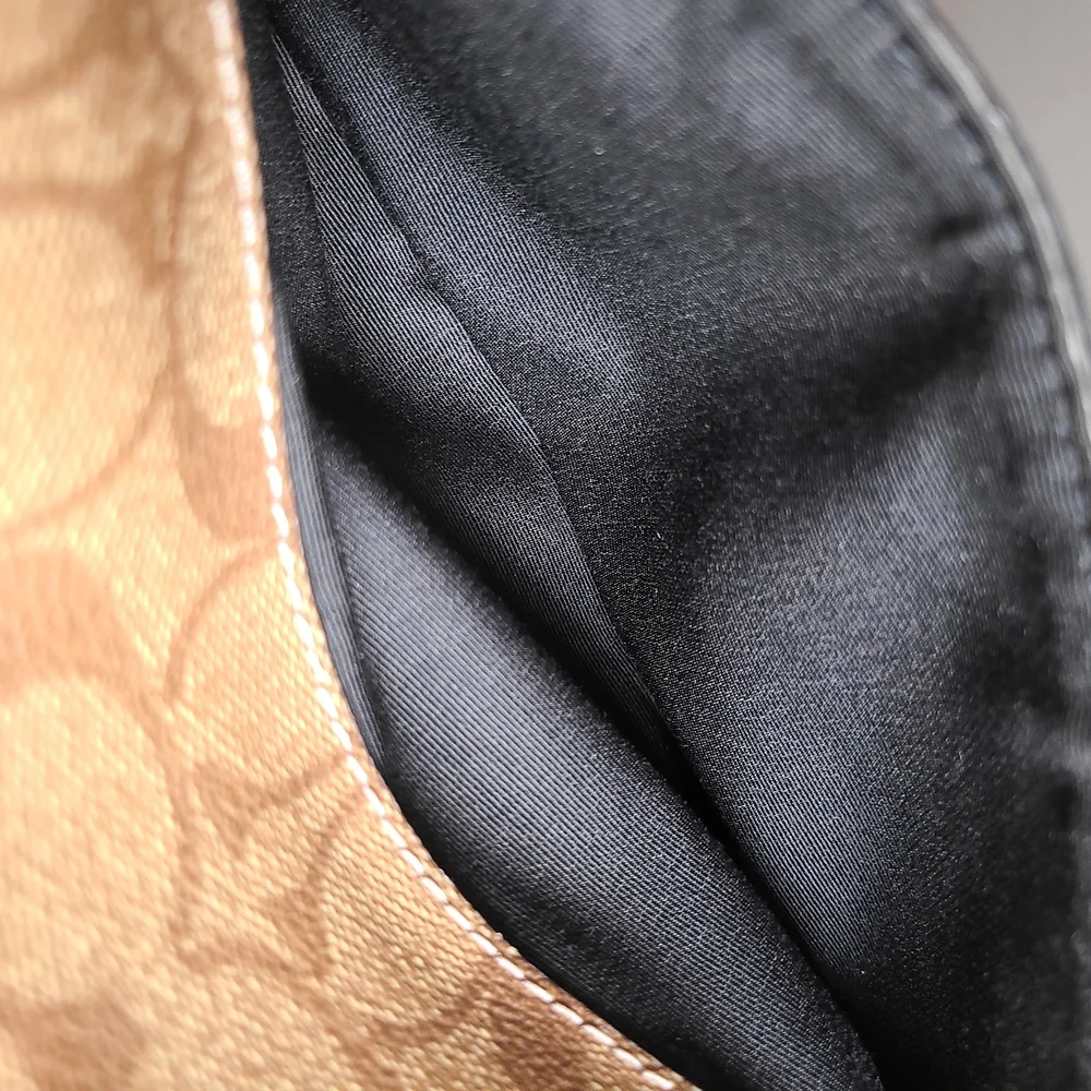 Coach Men/Women Signature Canvase Messanger Bag in Brown and Black/Unisex - Picture 12 of 13